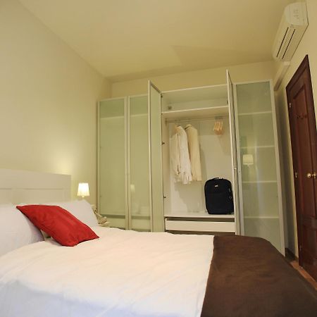 Alguera Apartments Napols Barcelona Exterior photo