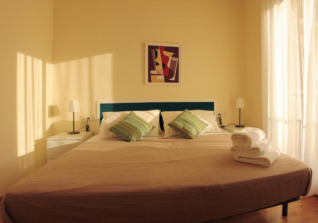Alguera Apartments Napols Barcelona Room photo