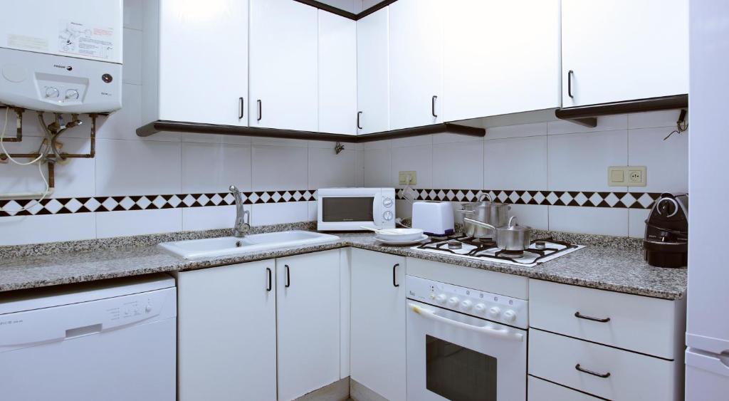 Alguera Apartments Napols Barcelona Room photo